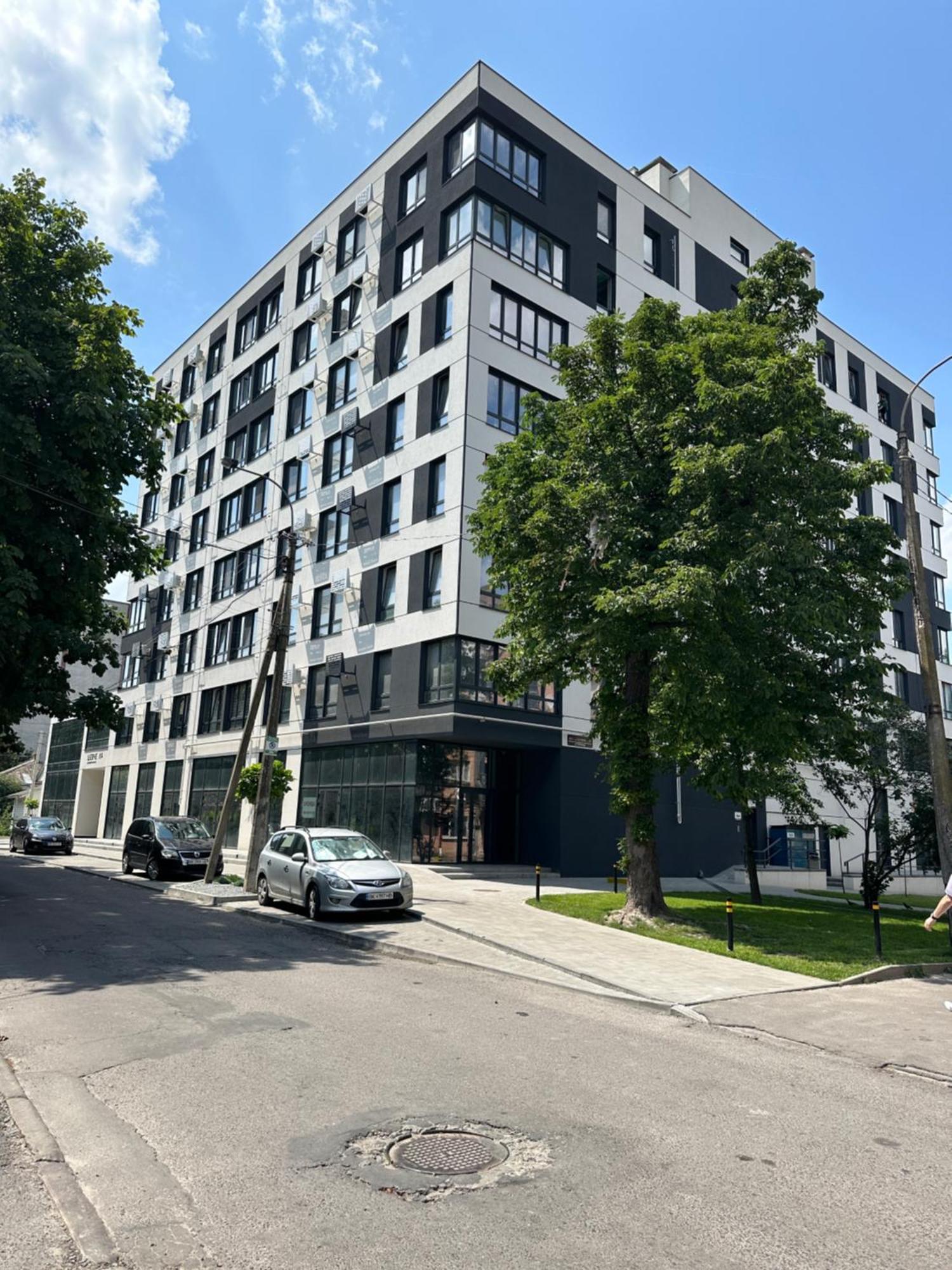 Люкс Апартаменти В Центрі Жк Театральний І Жк Шевченка Rivne Extérieur photo